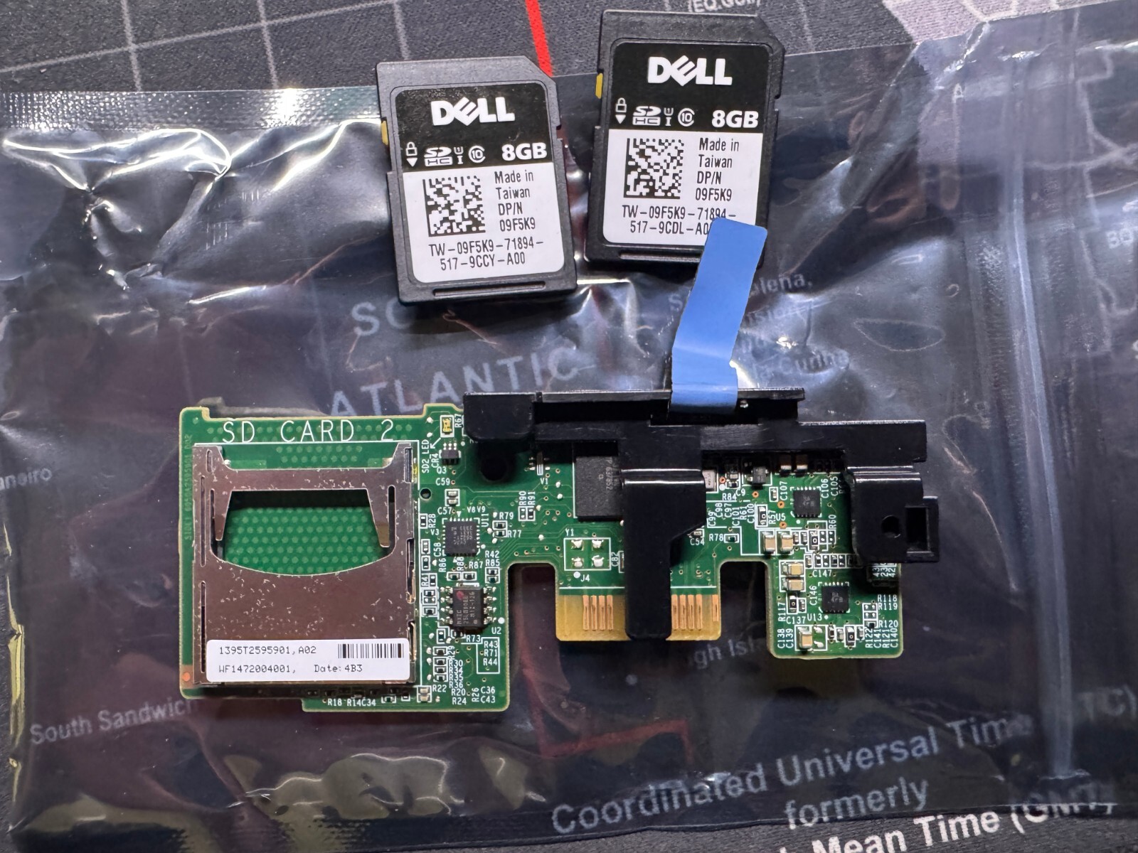Dell Dual SD Flash Card Reader R430 R530 R630 R730 R730XD | 2x 8GB PMR79 0PMR79