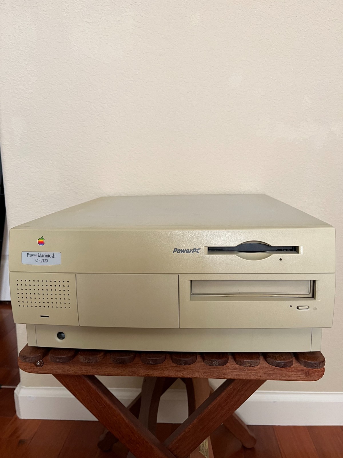 Apple Power Macintosh 7200/120 PowerPC M3979