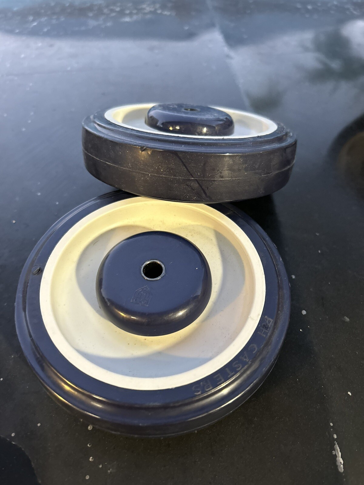 WC2054LD  - 5" x 1-1/4" | P&H Caster Shopping Cart Wheel  | Shore 98 (A) | 5/16"