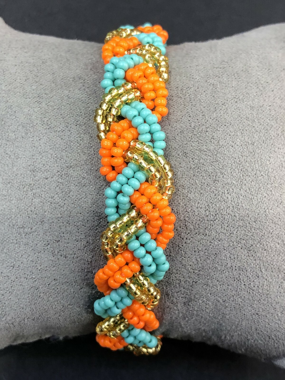 Artisan Hand Beaded Mayan Bracelet single strand stones Made in Guatemala 022