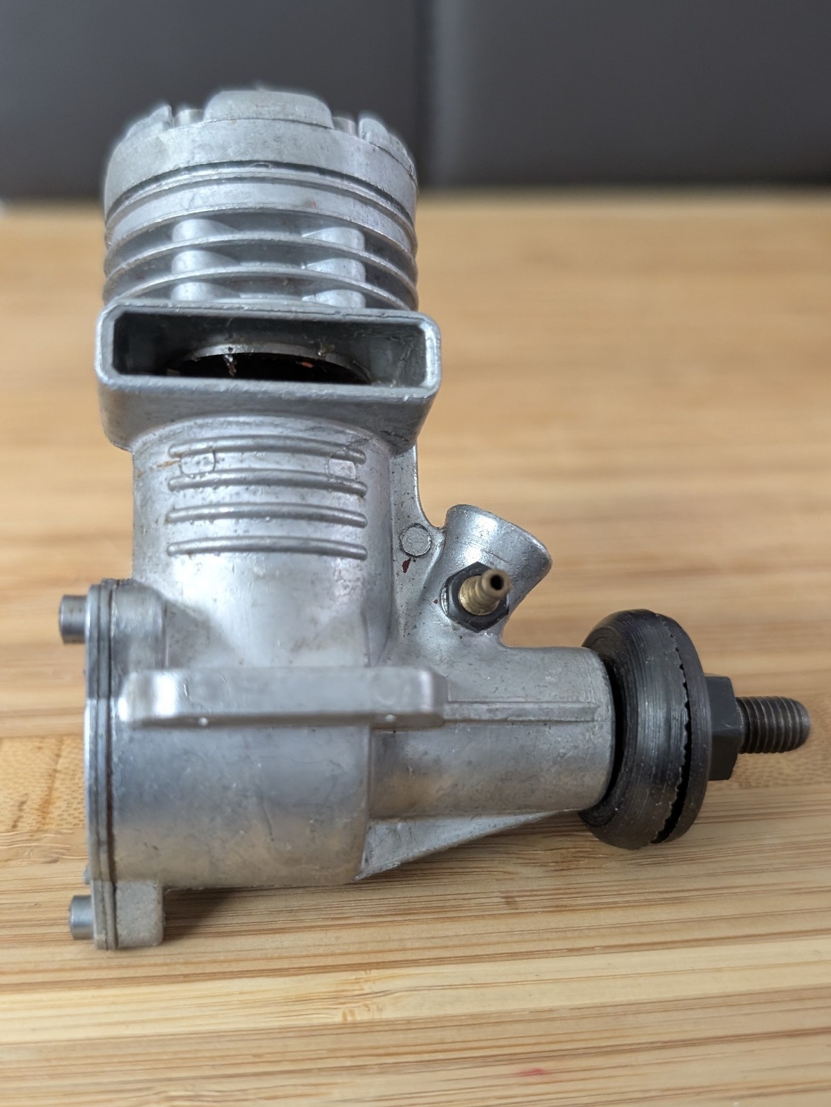 Antique Fox 29 Model Airplane Engine
