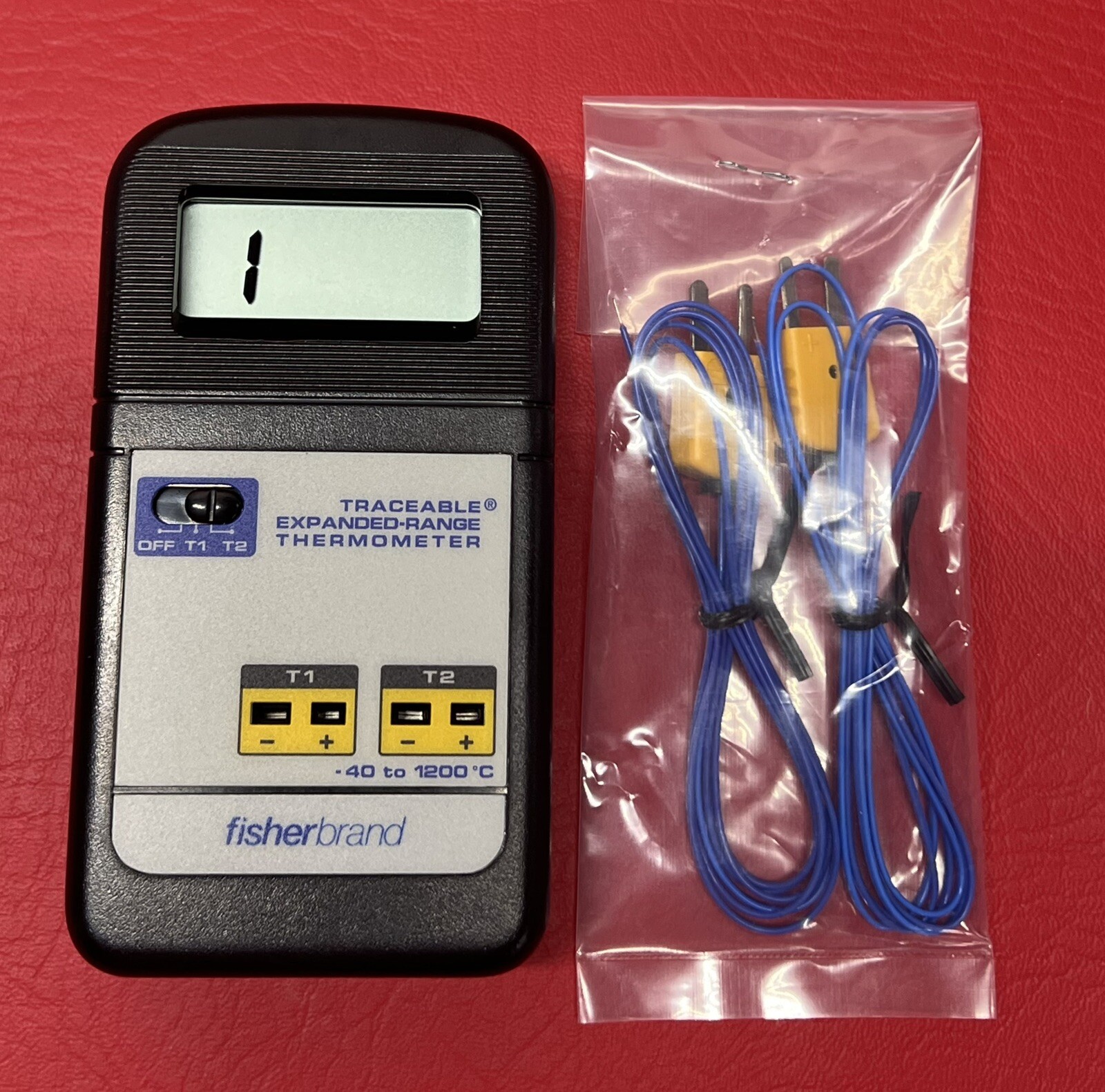 Fisherbrand Traceable Expanded-Range Thermometer 15-077-15 with Probes