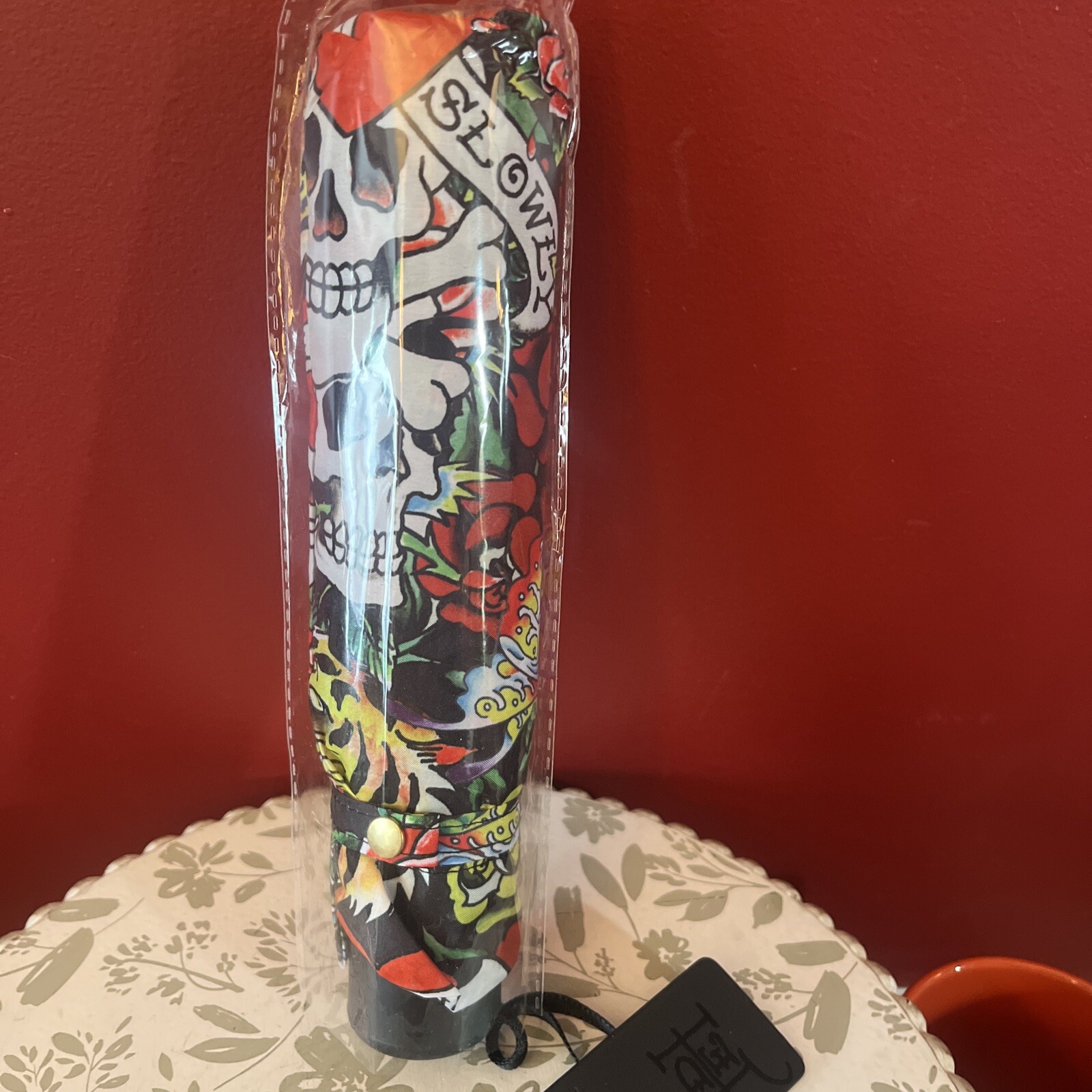 Ed Hardy Love Kills Slowly Automatic Open Automatic Close Compact Umbrella NEW
