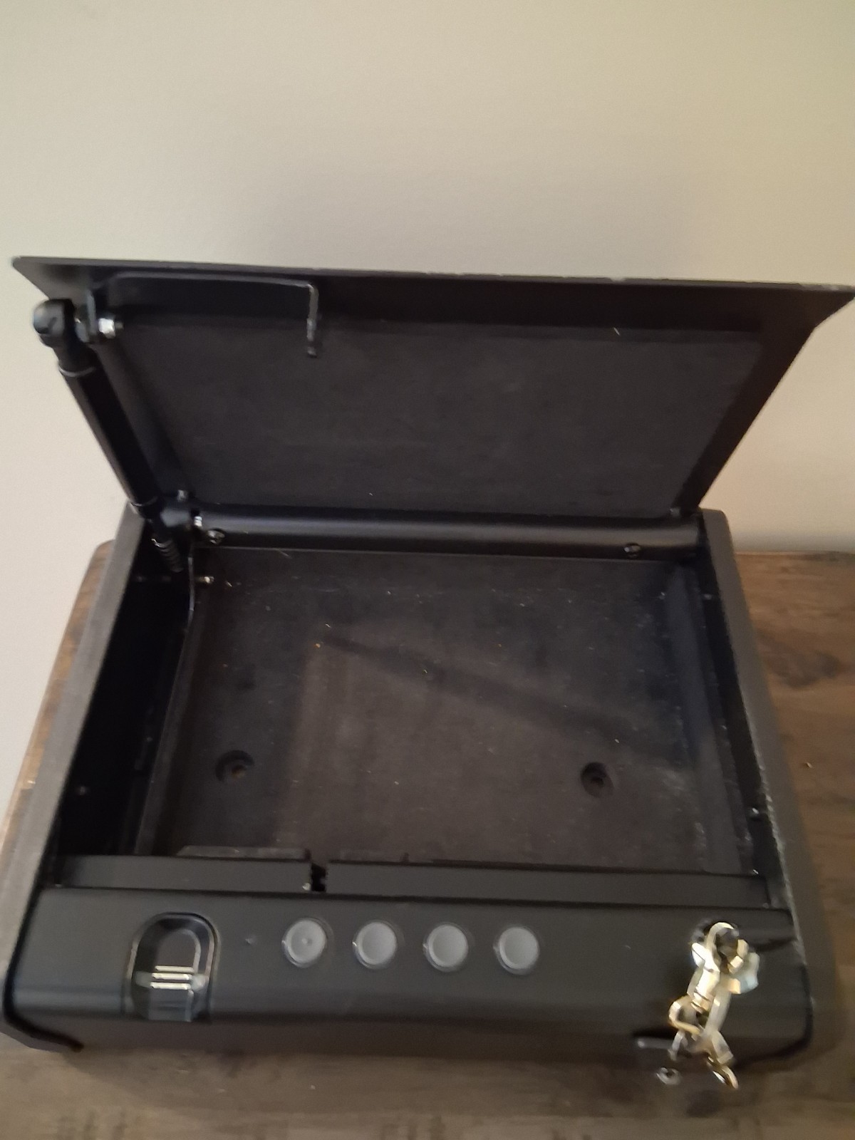 SentrySafe Portable Pistol Safe