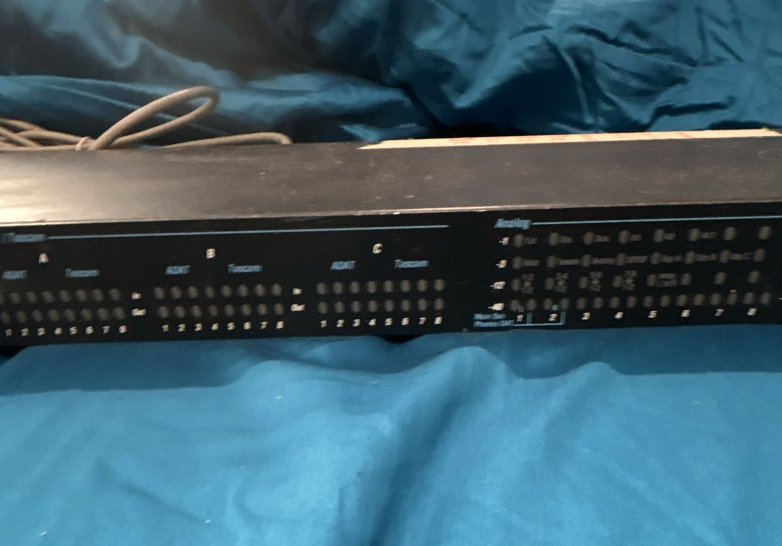 MOTU 2408 Rackmount Audio Interface ADAT S/PDIF 1/4" TRS Format Convert
