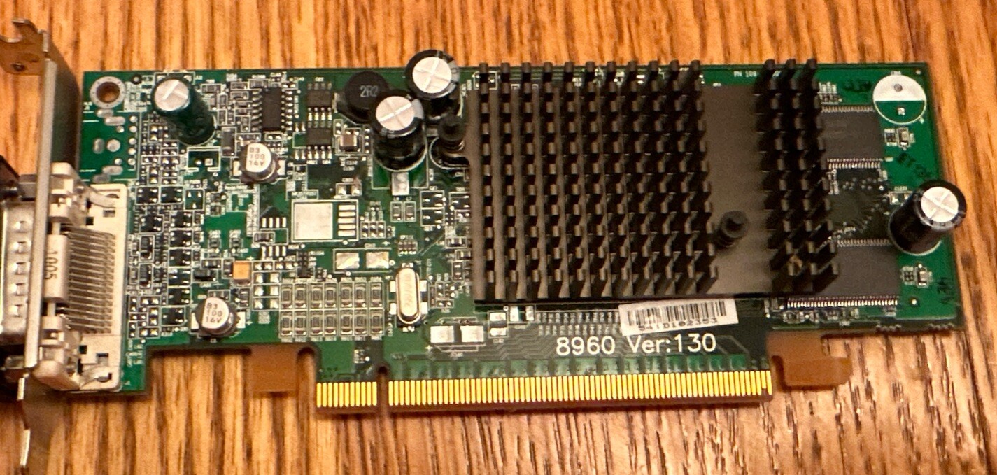 E-G012-04-2903 ATI Radeon X300 128MB PCI Express Video Graphics Card