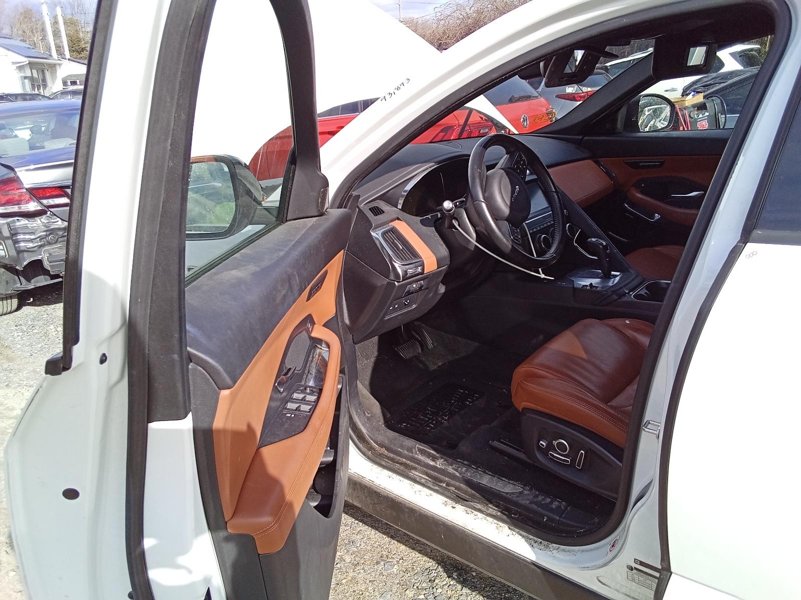Camera/Projector Camera Windshield Mounted Fits 18-19 E-PACE 827388