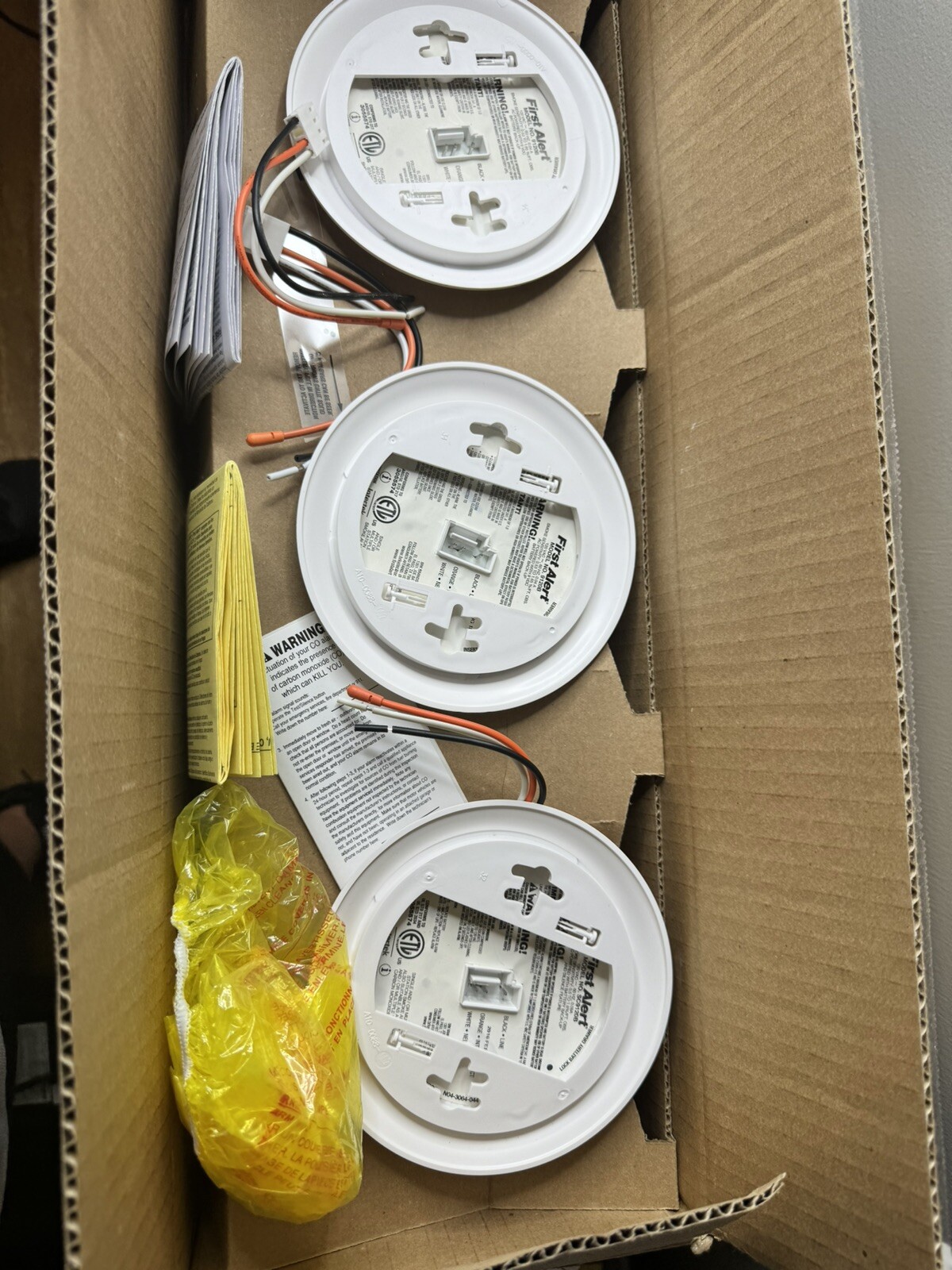 Lot Of  (3) FIRST ALERT 2-9130B And 1- SC9120B Smoke (2) And 1 Carbon Monoxide