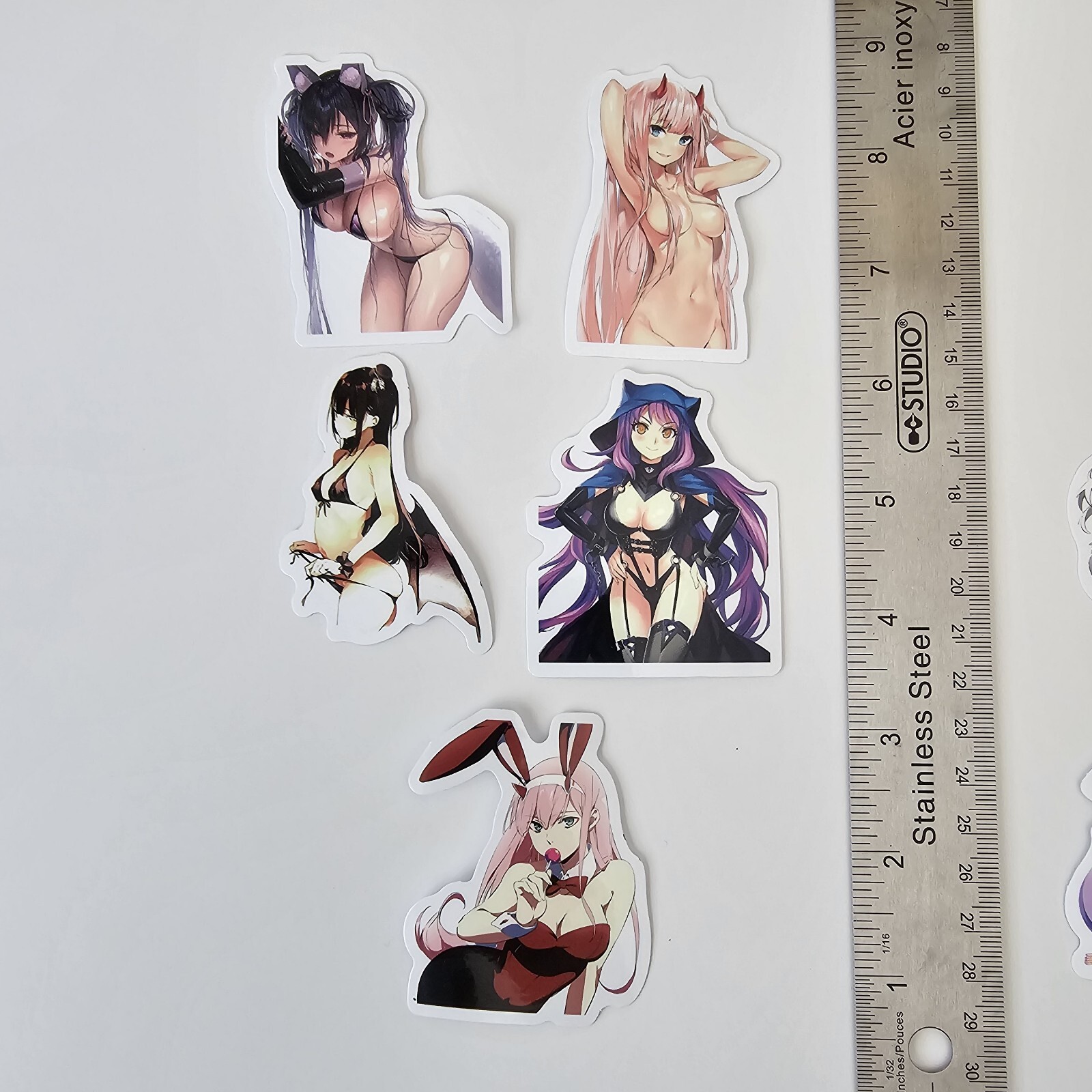 COSPLAY ANIMALS ANIME SEXY GIRLS LADIES WOMEN CLEAVAGE BOOTY S37 STICKERS LOT
