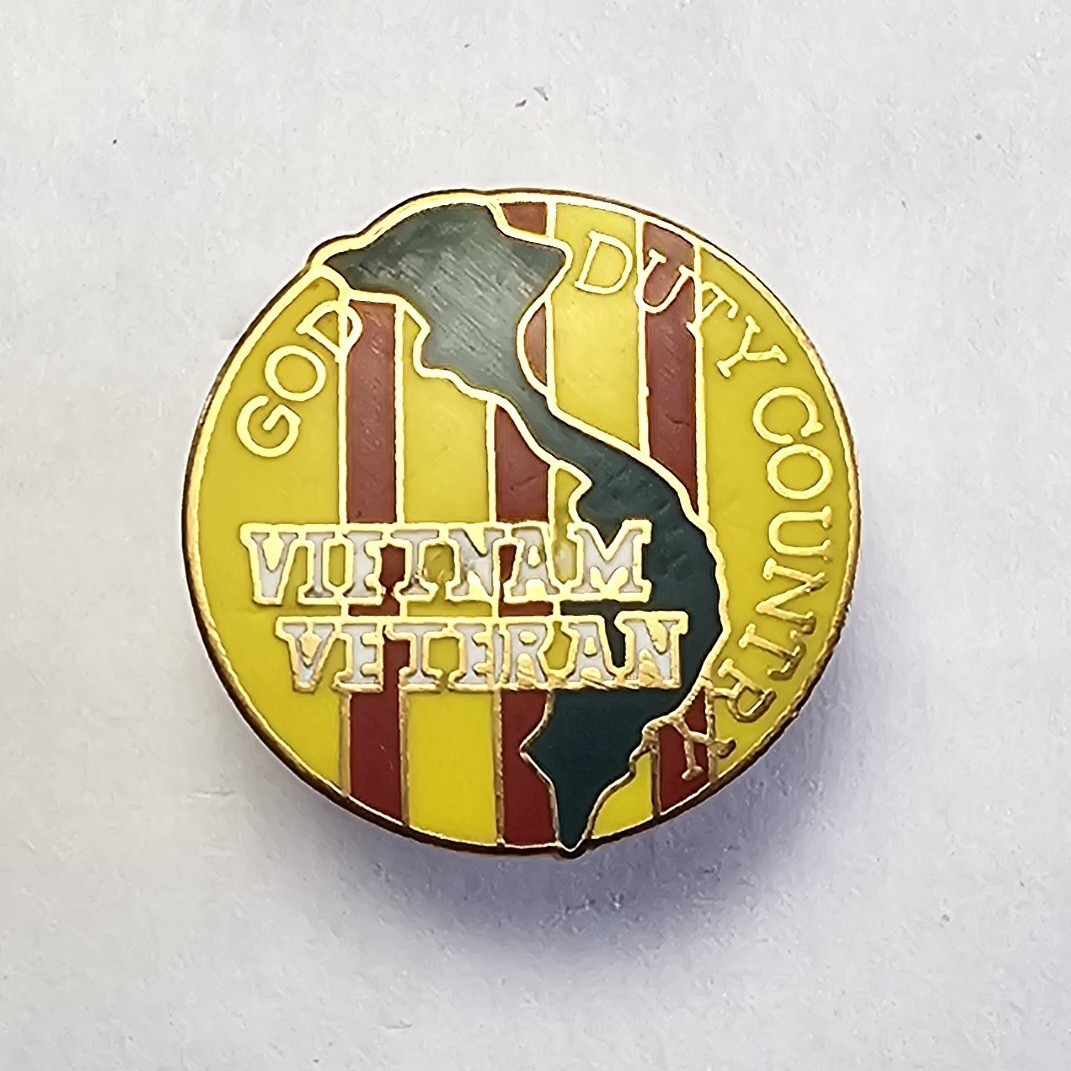 Vietnam Veteran GOD DUTY COUNTRY Hat Lapel Pin
