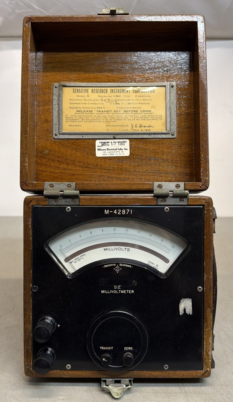 Vintage Sensitive Research M-42871 D.C. Millivoltmeter 1967 Last Calibration