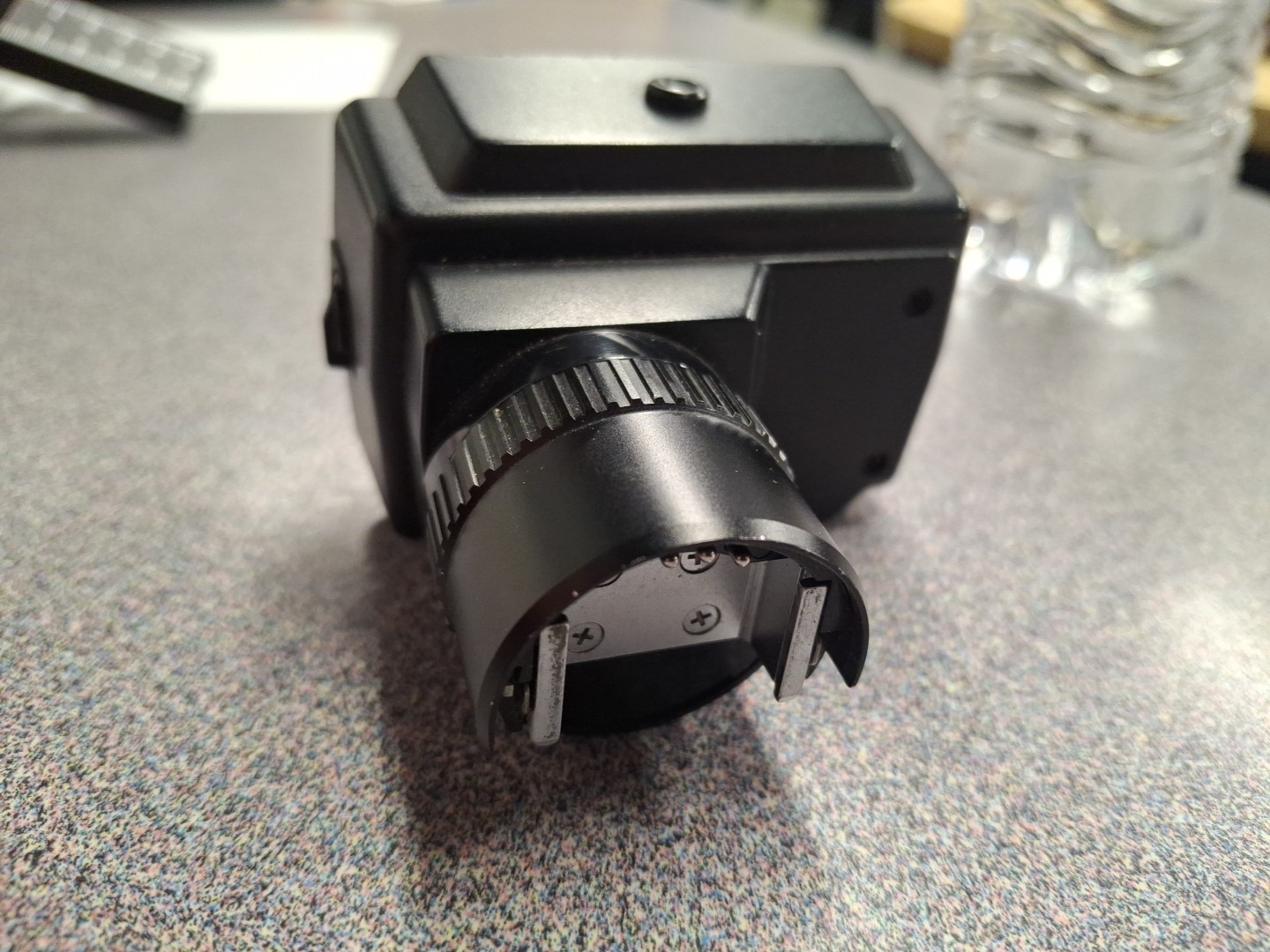 Nikon AS-8 Flash Adapter for SB-16 S. Excellent