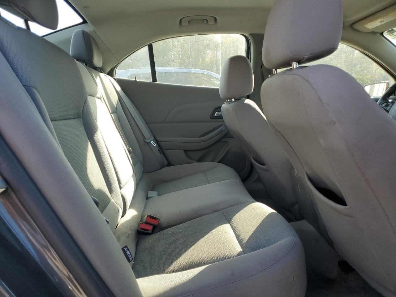 MALIBU 2013 Glove Box 4928613