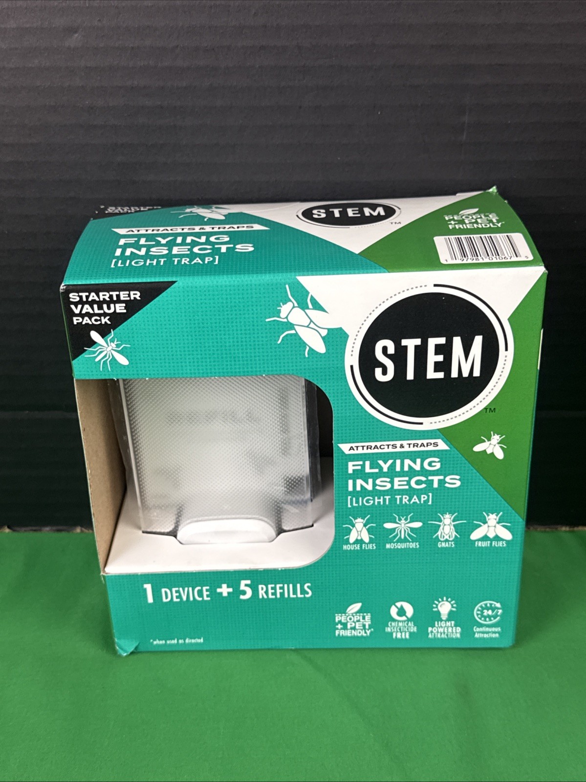 STEM Light Trap Starter Kit with 1 Light Trap and 5 Refills