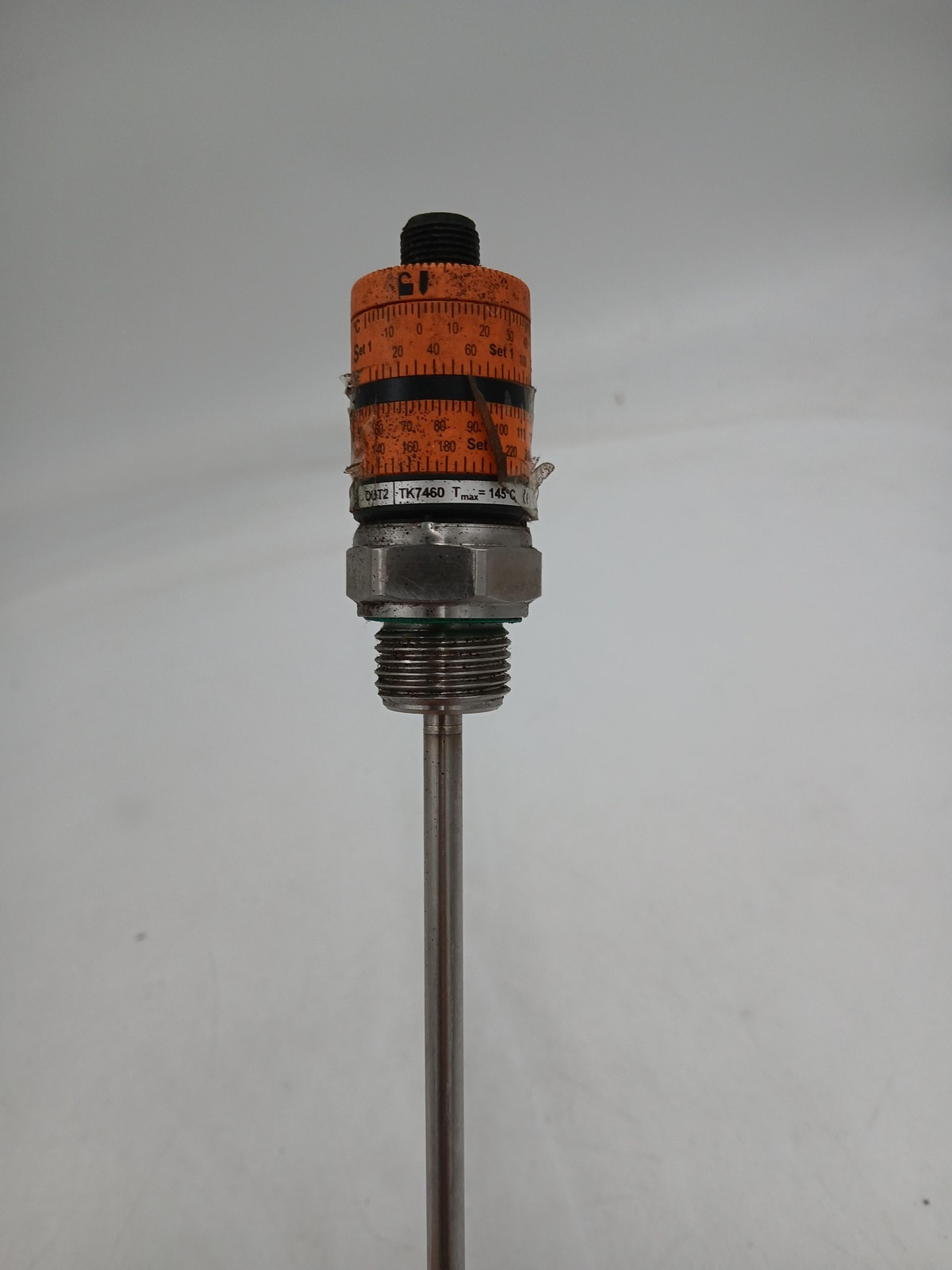 IFM TK7460 Temperature Switch Probe Sensor M12 2-Pin Connector Threaded
