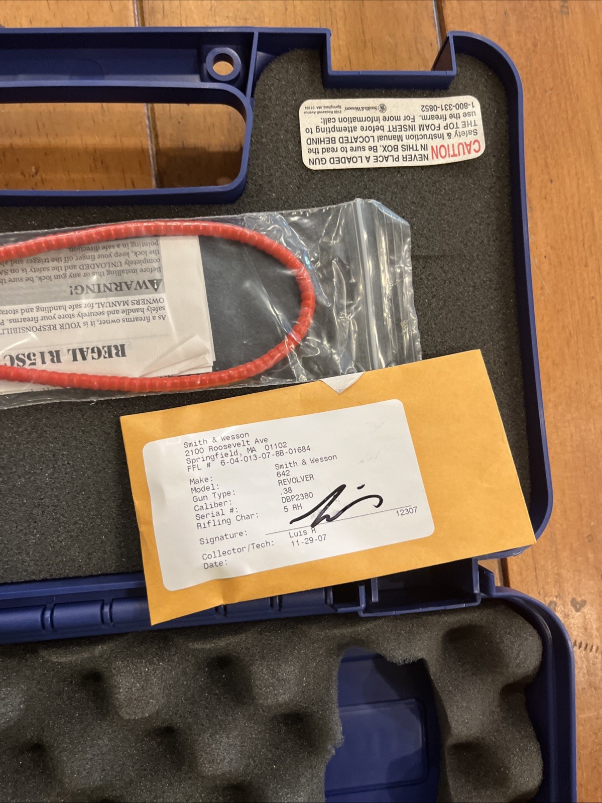 Original Smith & Wesson Model 642 38 Spl 1-7/8" Revolver Plastic Case W Inserts