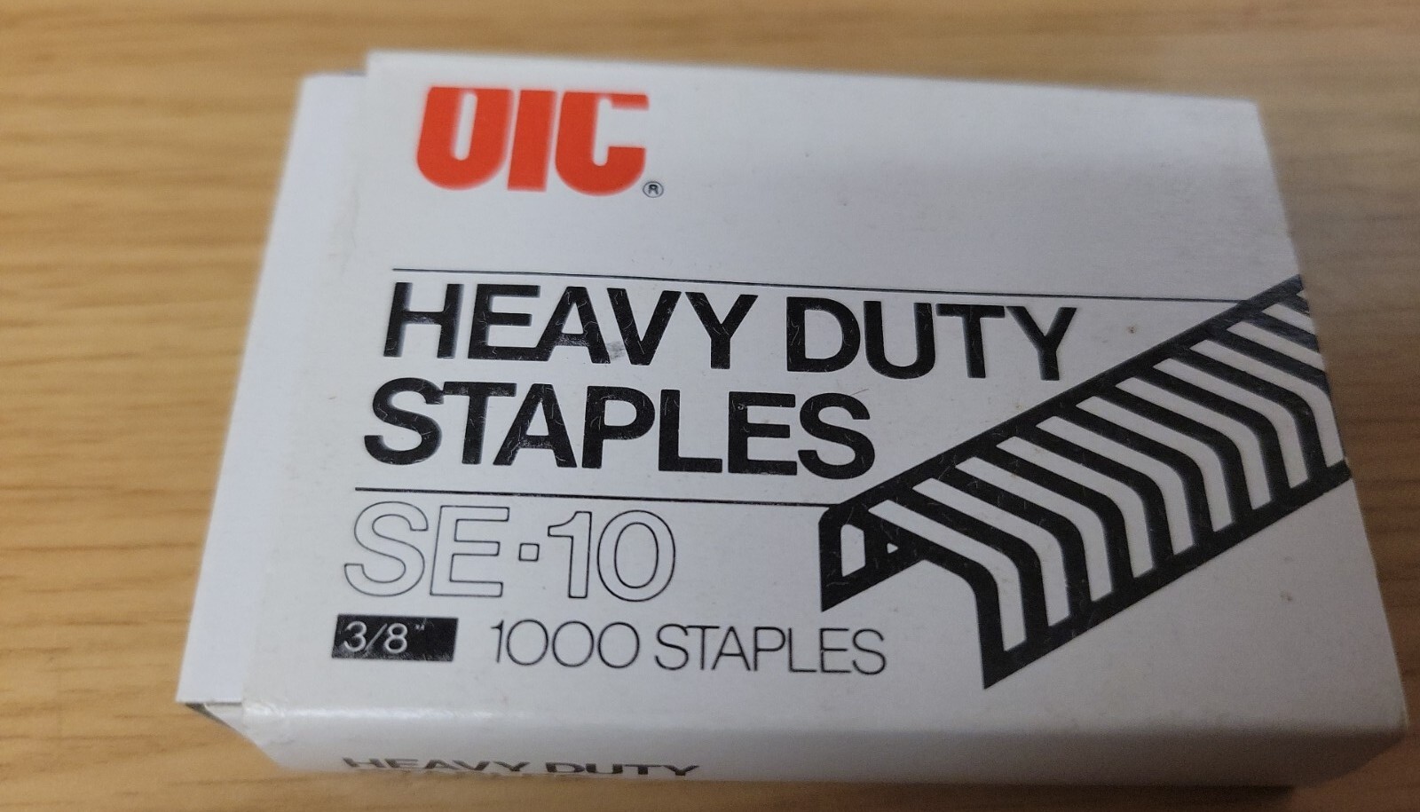 OIC 3/8 Inch Heavy Duty Staples, 70 Sheet Capacity  1000 per box NEW!