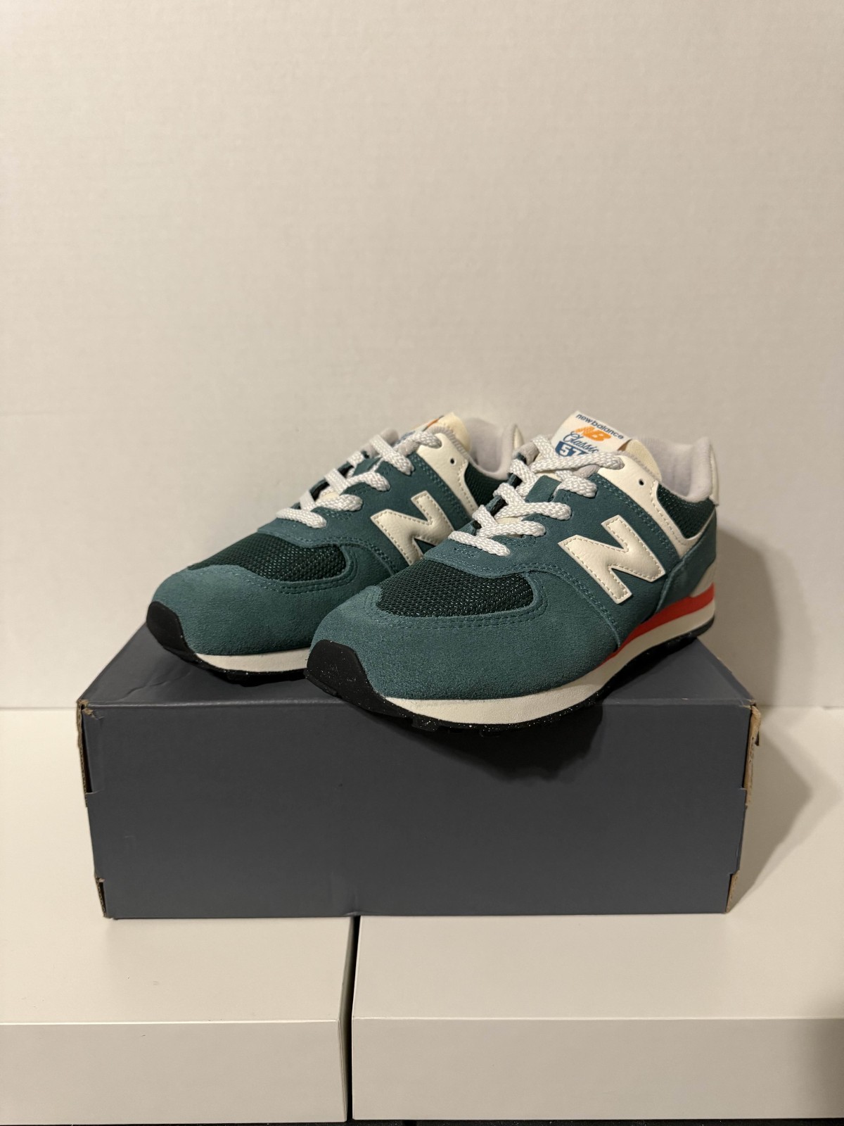 Unisex New Balance Kids 574 Kid Spruce/Red Athletic Shoes Sizes 1-3 Youth