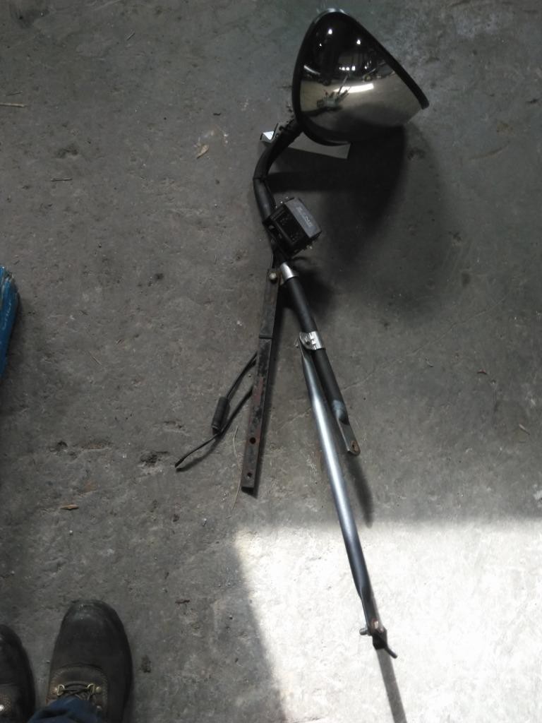 For 2009 INTERNATIONAL 7400 FENDER/HOOD MIRROR Left ,  MN