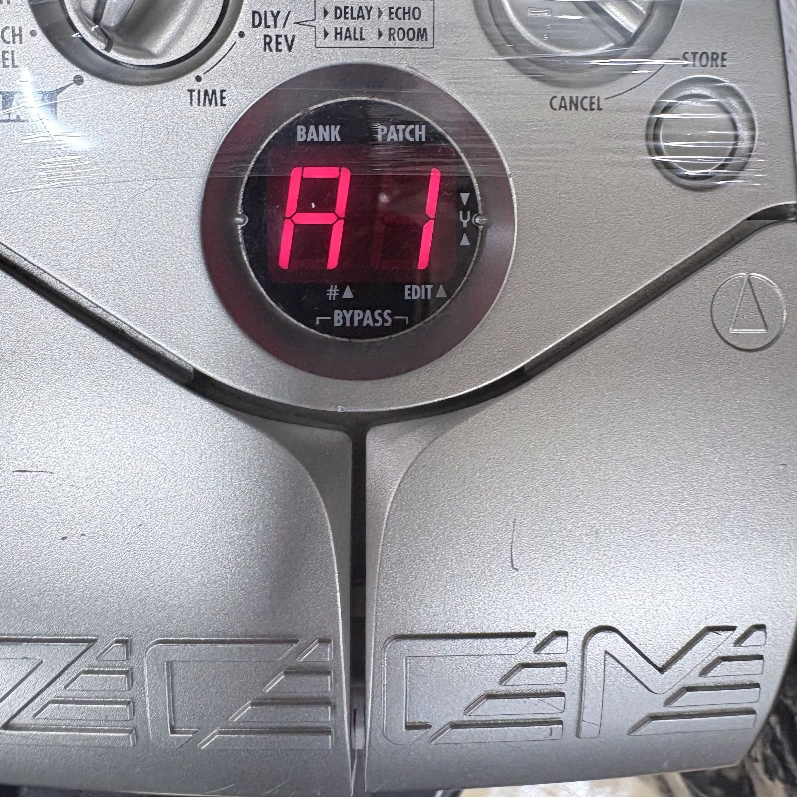 Zoom 505II Guitar Multi Effects Processor Pedal working