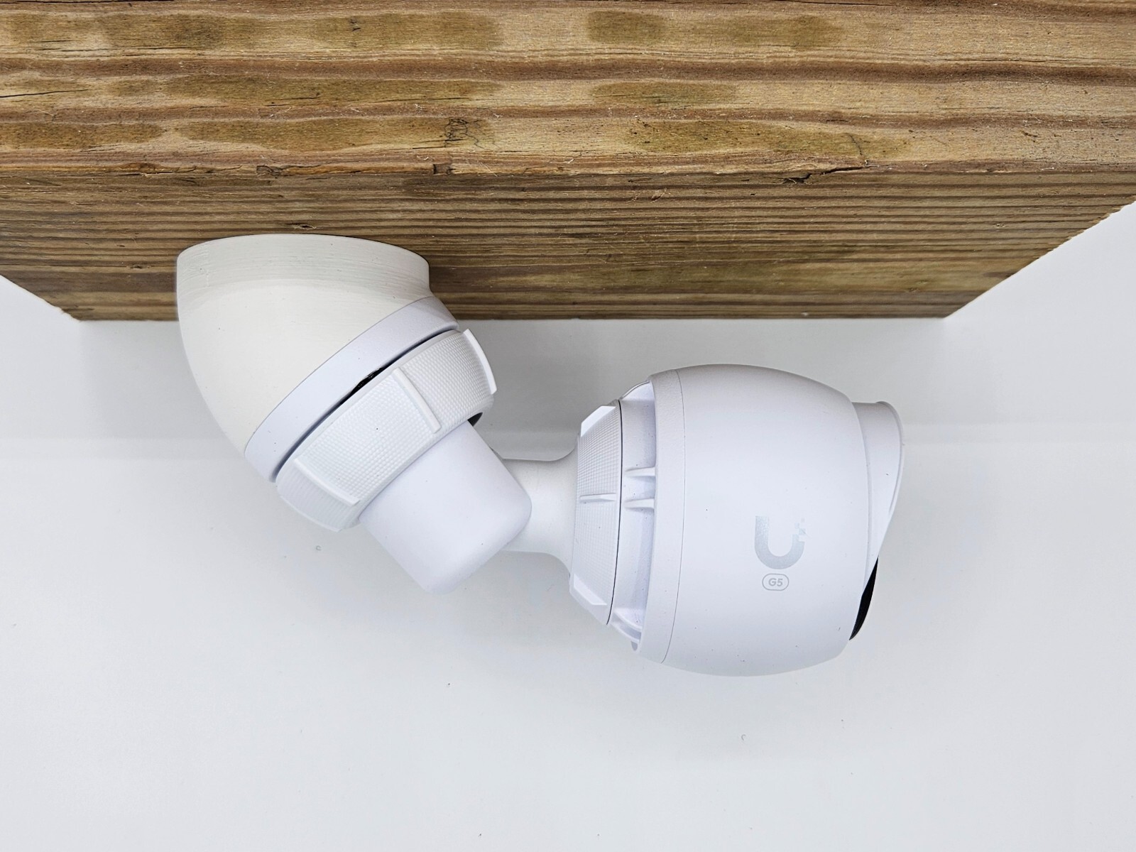 Low Profile Angle Mount For Unifi Bullet Cameras (G3, G4, G5, G6, Pro, AI)
