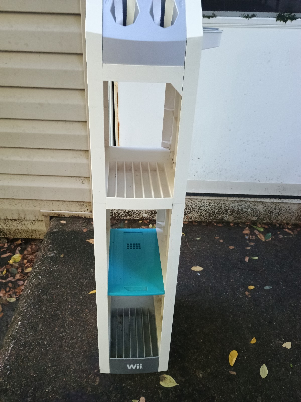 Nintendo Wii Storage Tower Stand Holds Console, Games & Controllers 35” NICE