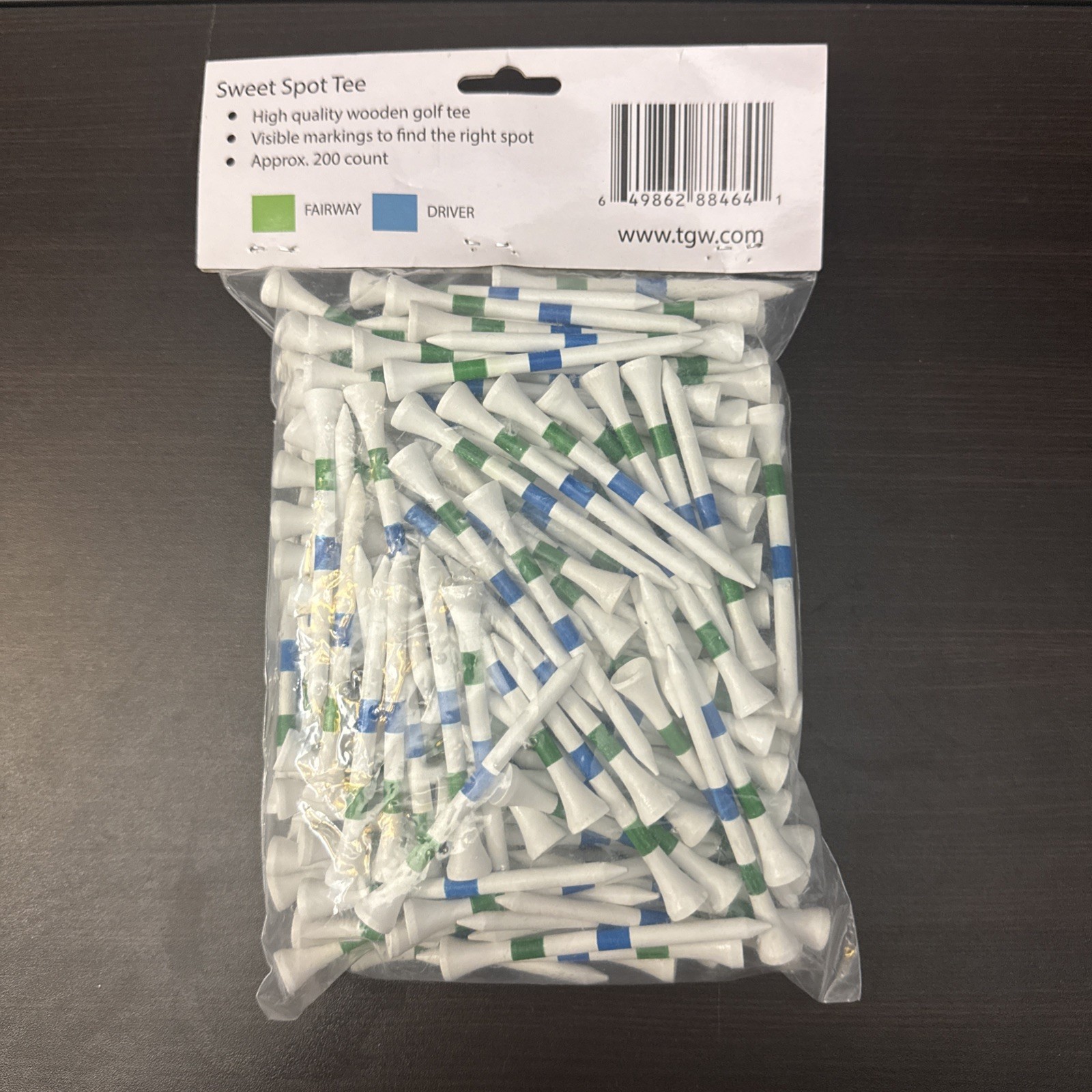200 Golf Tees Brand New