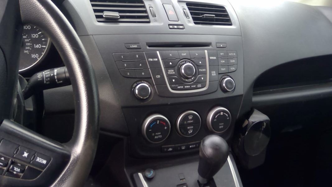 2013 Mazda 5 AM-FM-CD Radio Receiver OEM Used 155K Miles 638-72077