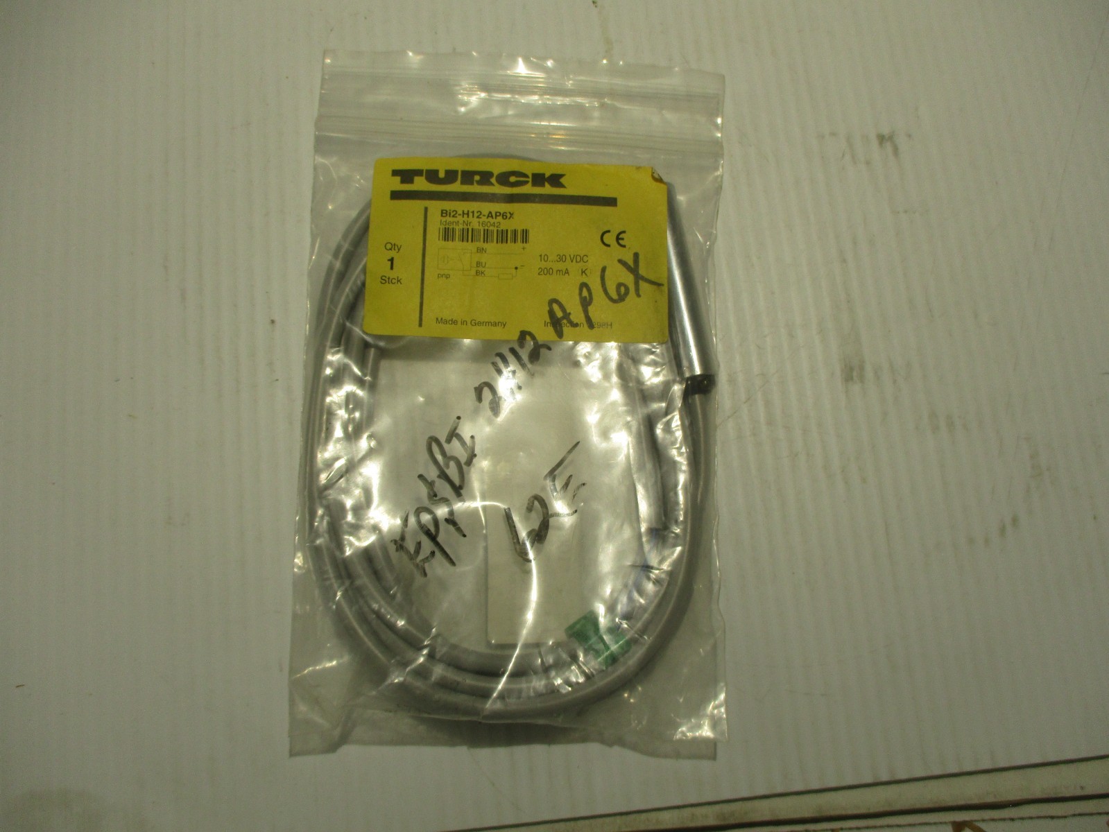 NEW TURCK BI12-H12-AP5X EMBEDABLE SENSOR