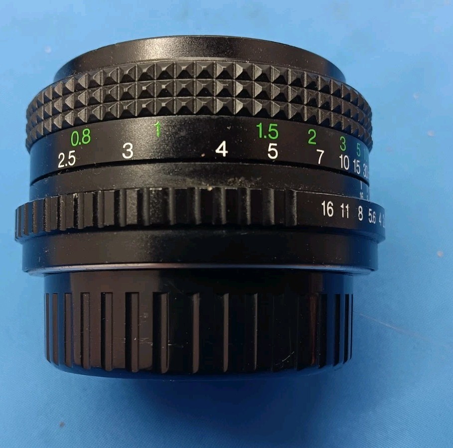 Quantaray Computerized Camera Body, Case, 3 Lenses, Flash Unit, Tint Lenses