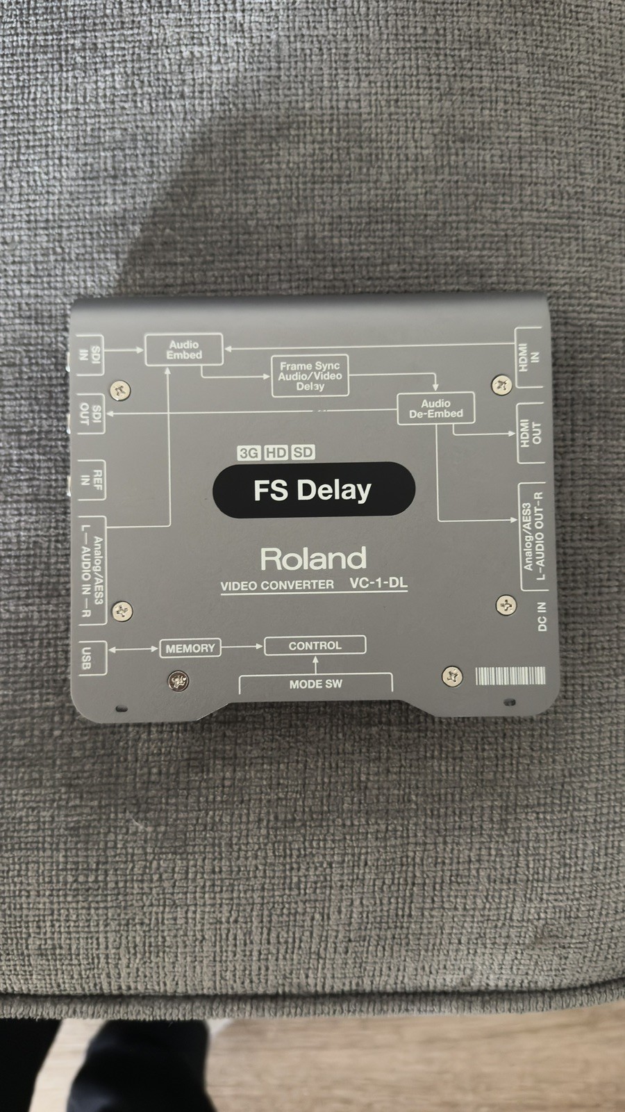 Roland VC-1-DL Video Converter HDMI SDI Bi-Directional Delay Sync Tested Great