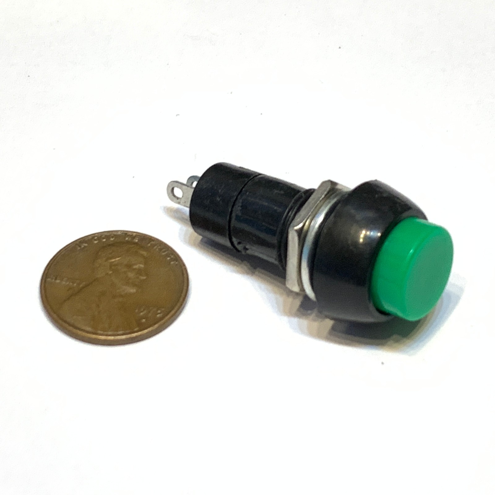 6 Pieces Green Latching PUSH BUTTON SWITCH DC 6A N/O normally open on/off C30