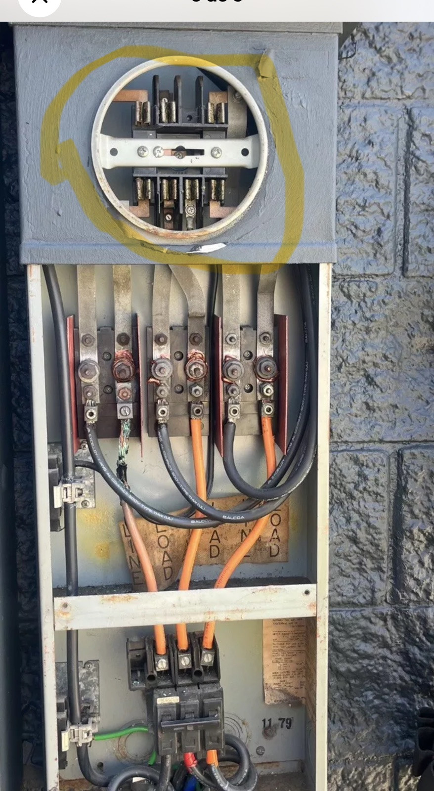 CROUSE HINDS OR MURRAY METER SOCKET 100A 7 JAW.