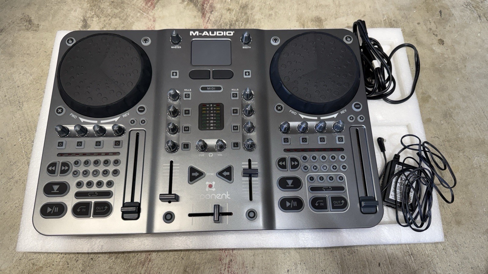 M-Audio Torq Xponent DJ system