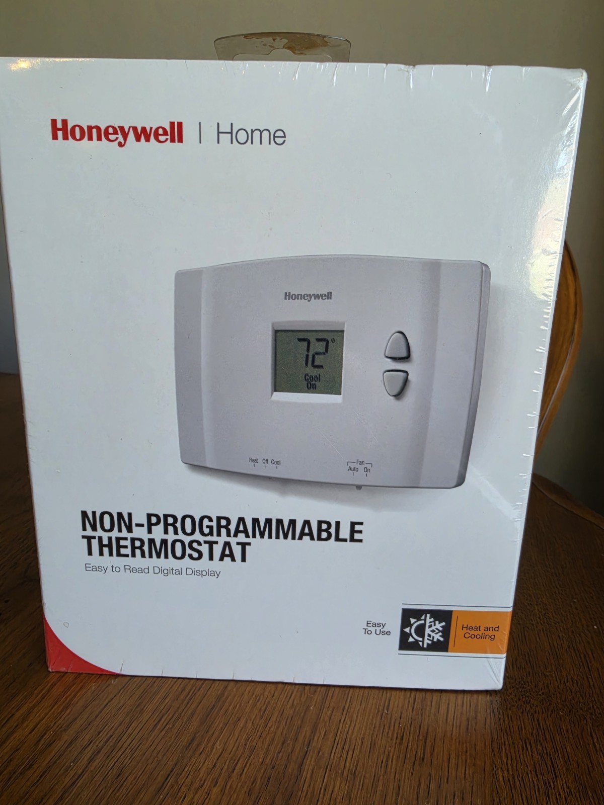Honeywell Non- Programmable Thermostat RTH111B1016- New