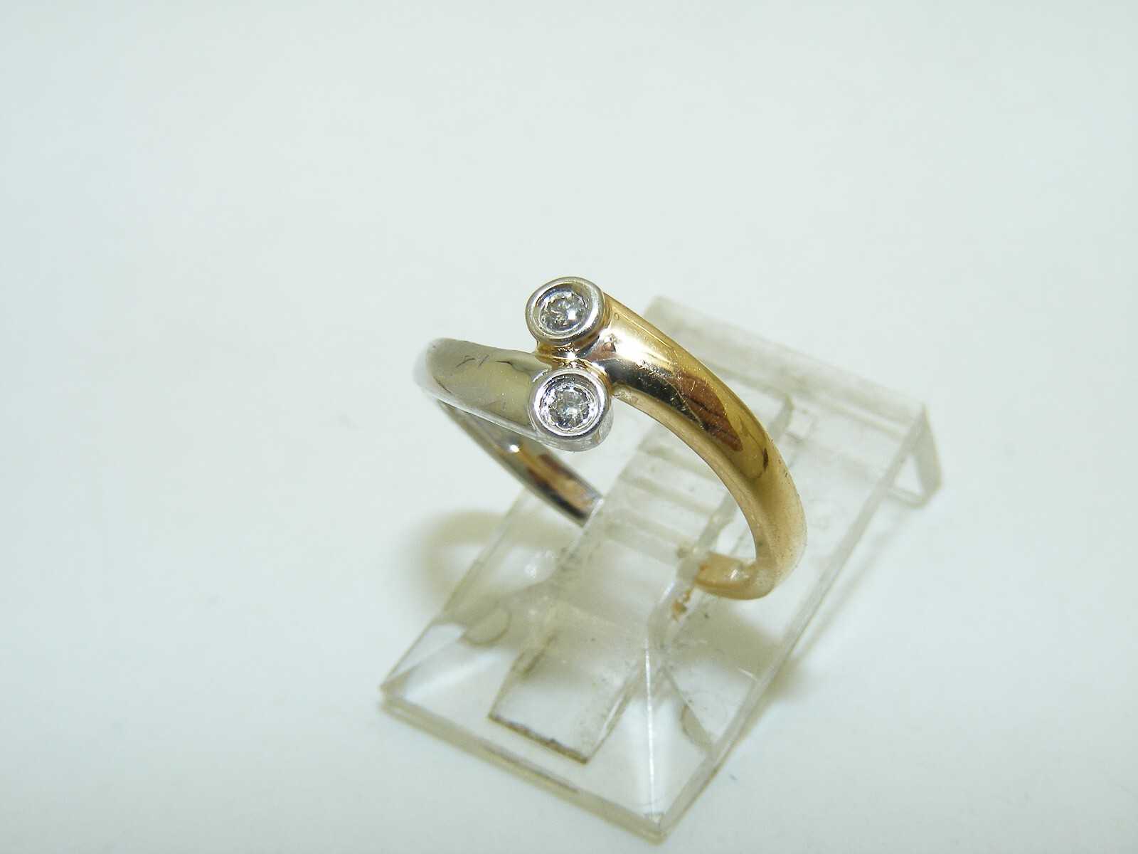 14k Gold Toe Diamond Ring
