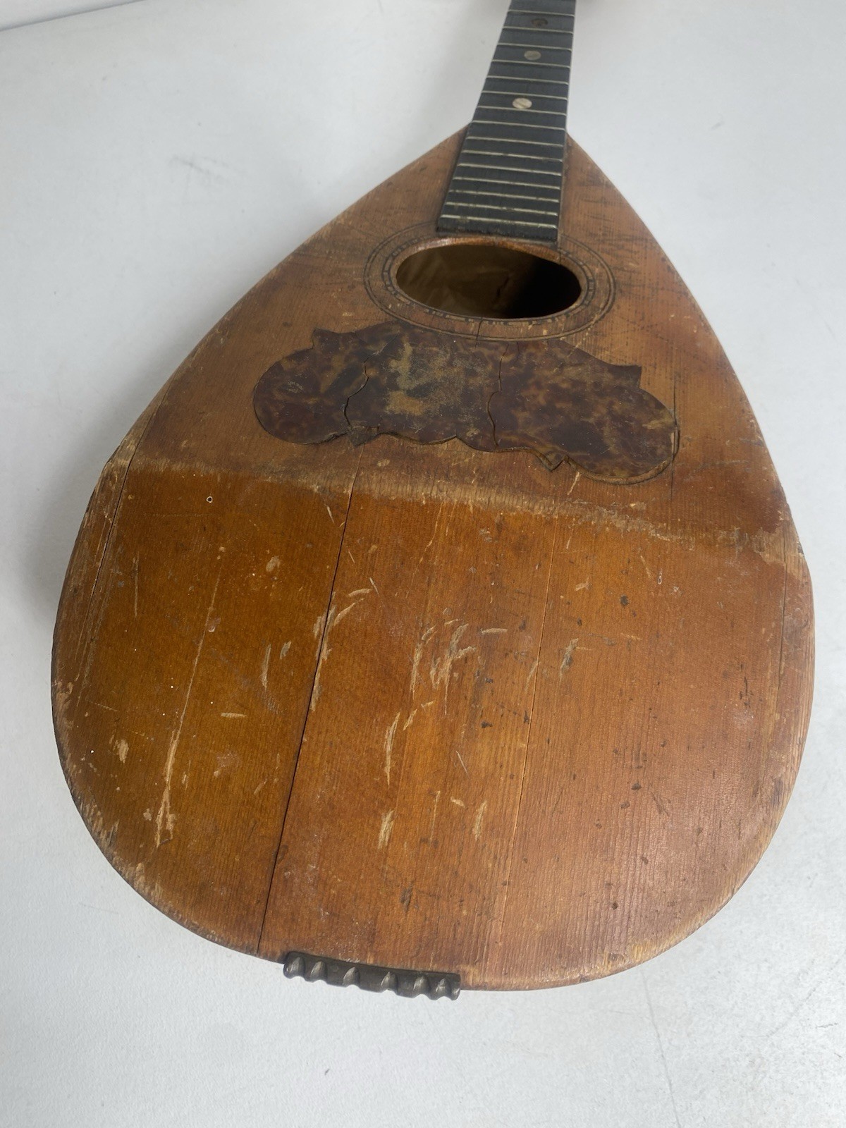 ANTIQUE LATE 1800’s JOSEPH BOHMANN ROUND BACK MANDOLIN READ DESCRIPTION