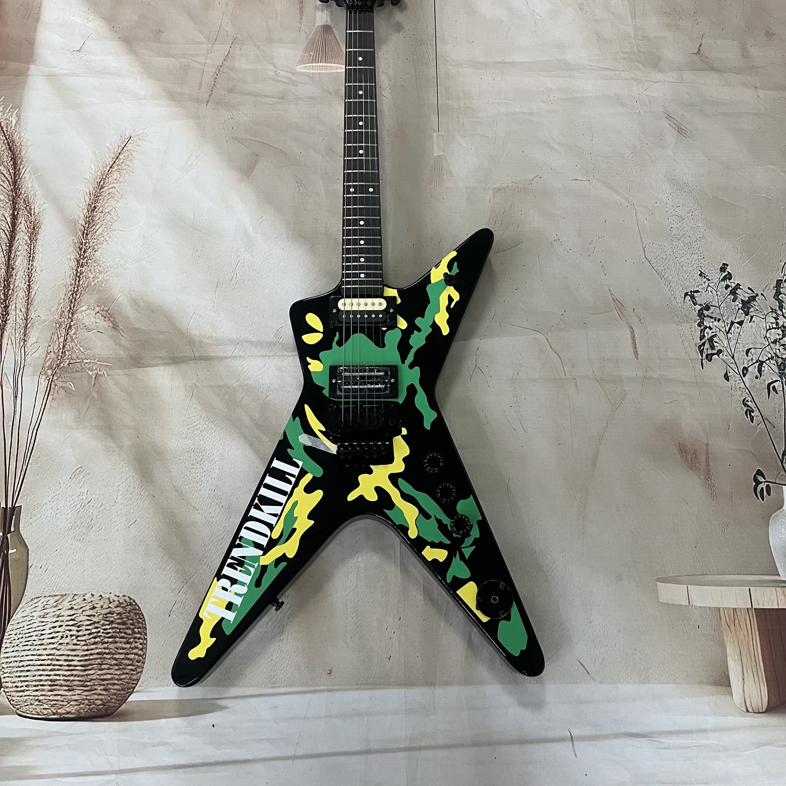 Colorful Dimebag Darrell Electric guitar 2H pickups Floyd Rose Tremolo
