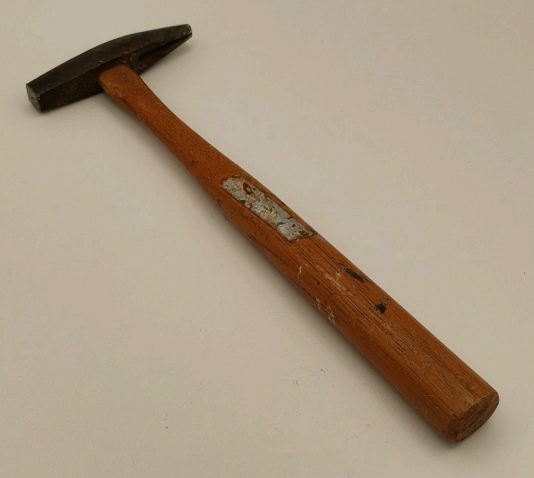Stanley No. 165 Magnetic 5 oz Tack Hammer