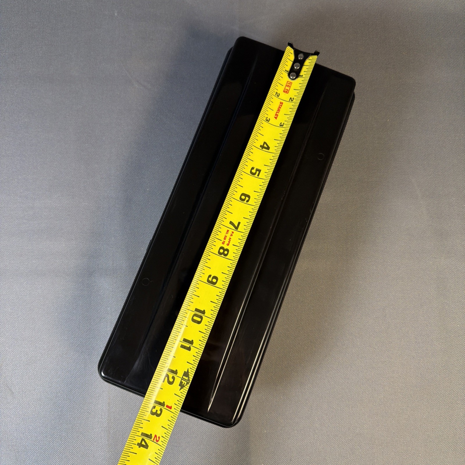 ALPHA Cassette Hard Plastic Storage Case Stackable Holds 15-24 Tapes Black