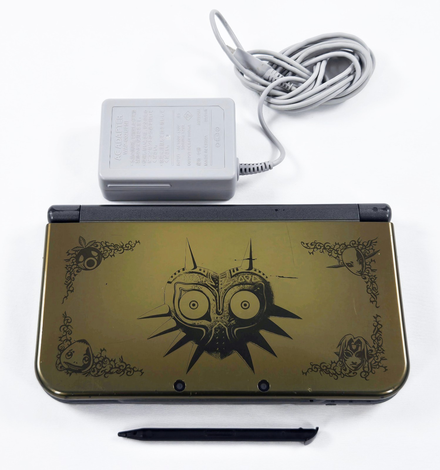 NEW NINTENDO 3DS XL MAJORA'S MASK LIMITED EDITION CONSOLE COMPLETE Tested Zelda