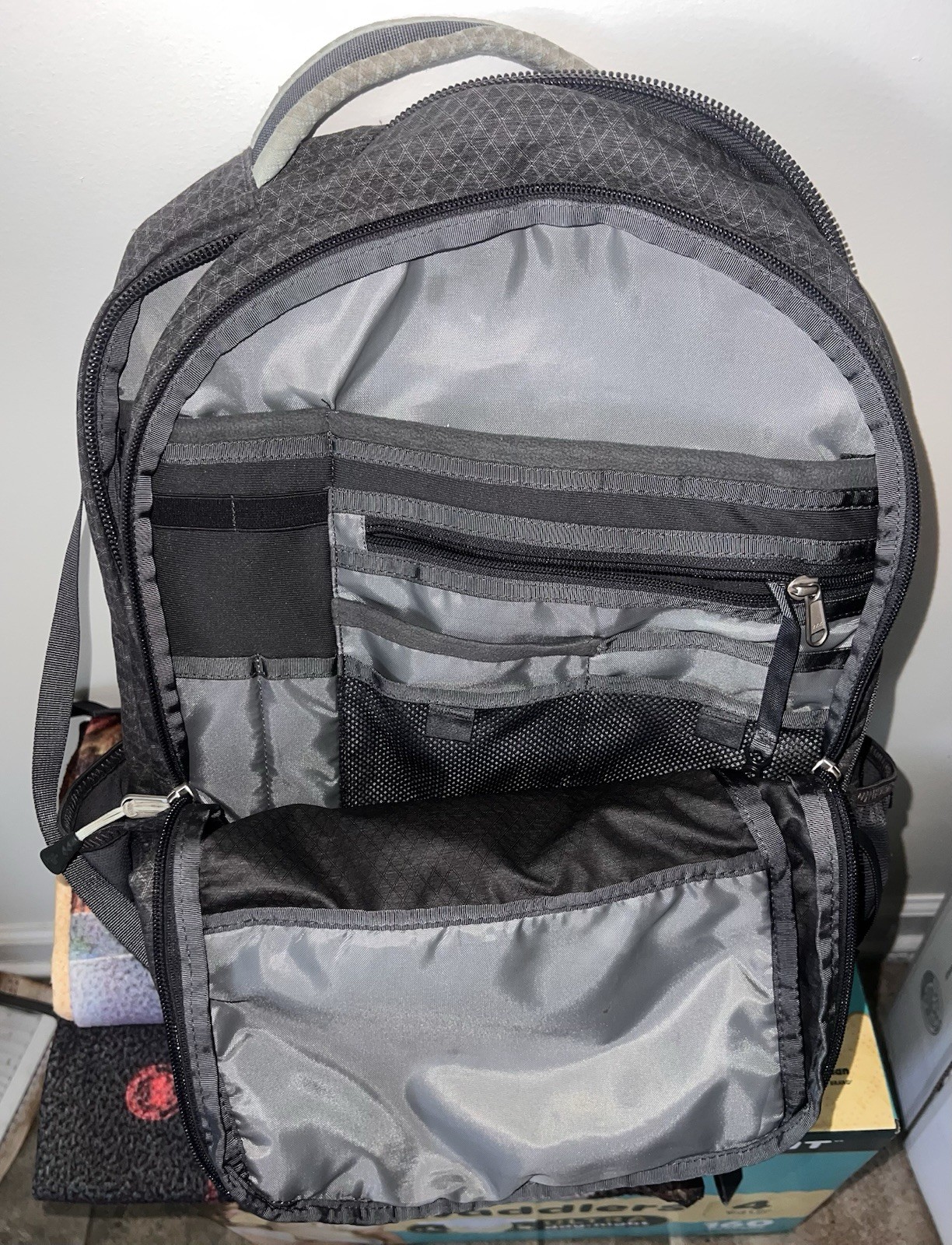 The North Face Recon Travel Backpack Black
