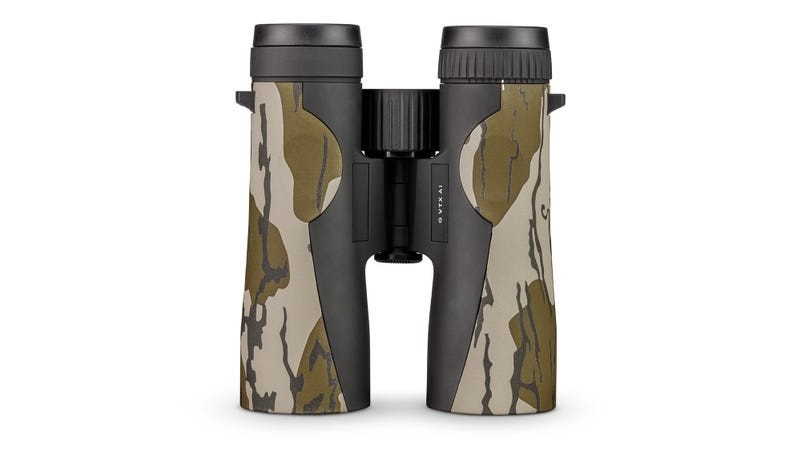 Vortex Crossfire HD 10x42 Binoculars Mossy Oak Bottomland (CF-4312-OBL)