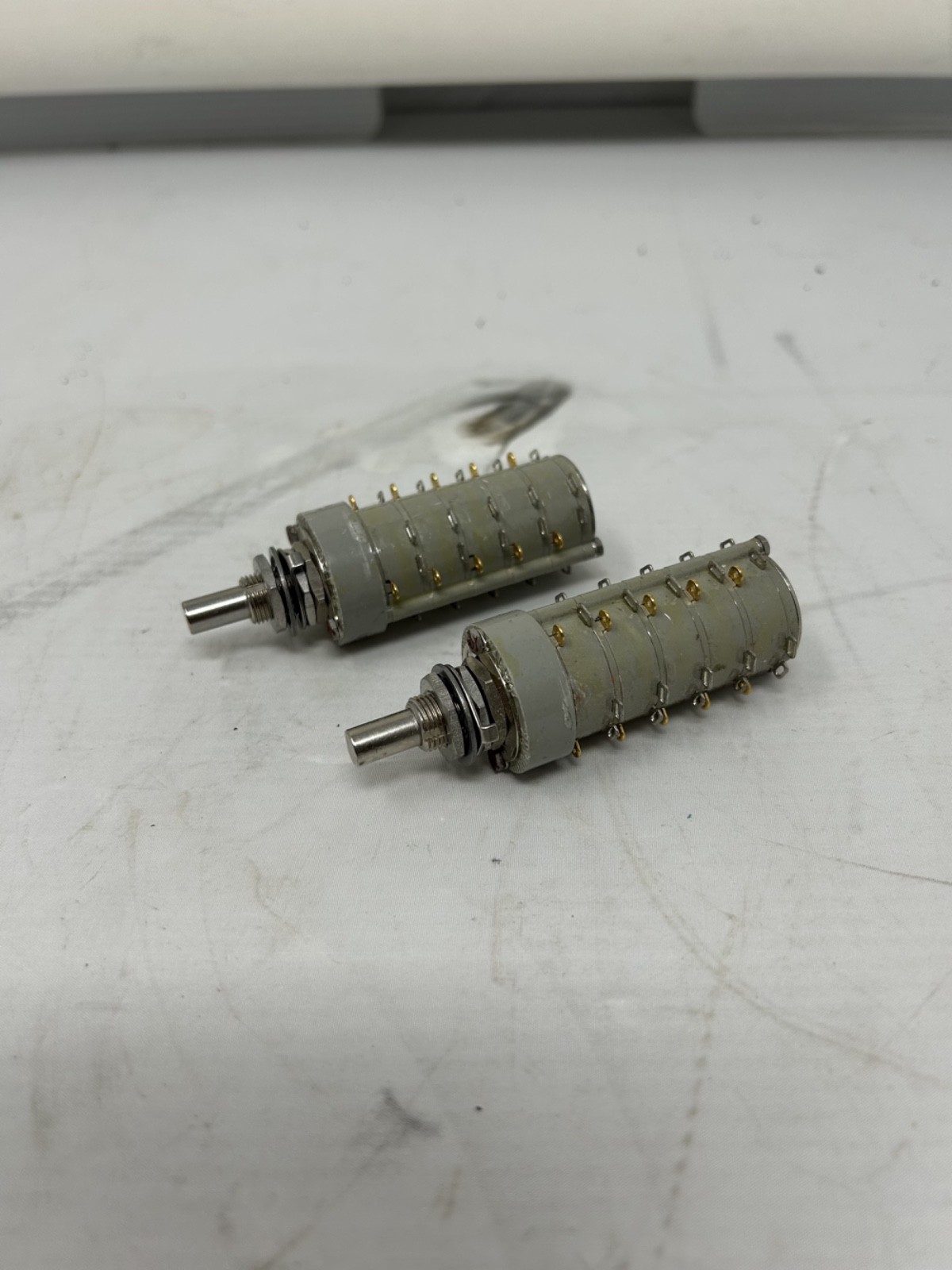 Jenco SRO4E30C3HPC wafer sealed 5 stack, 3 - 2position switches x 2