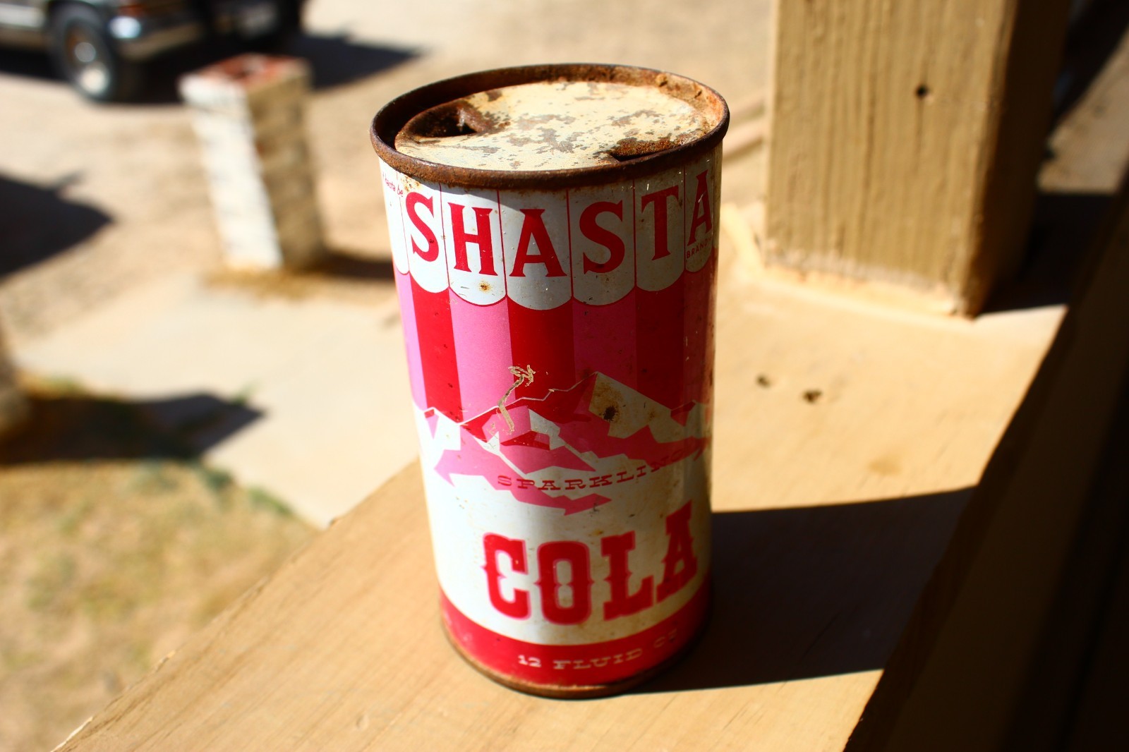 Shasta Cola Empty can 12 fluid ounces