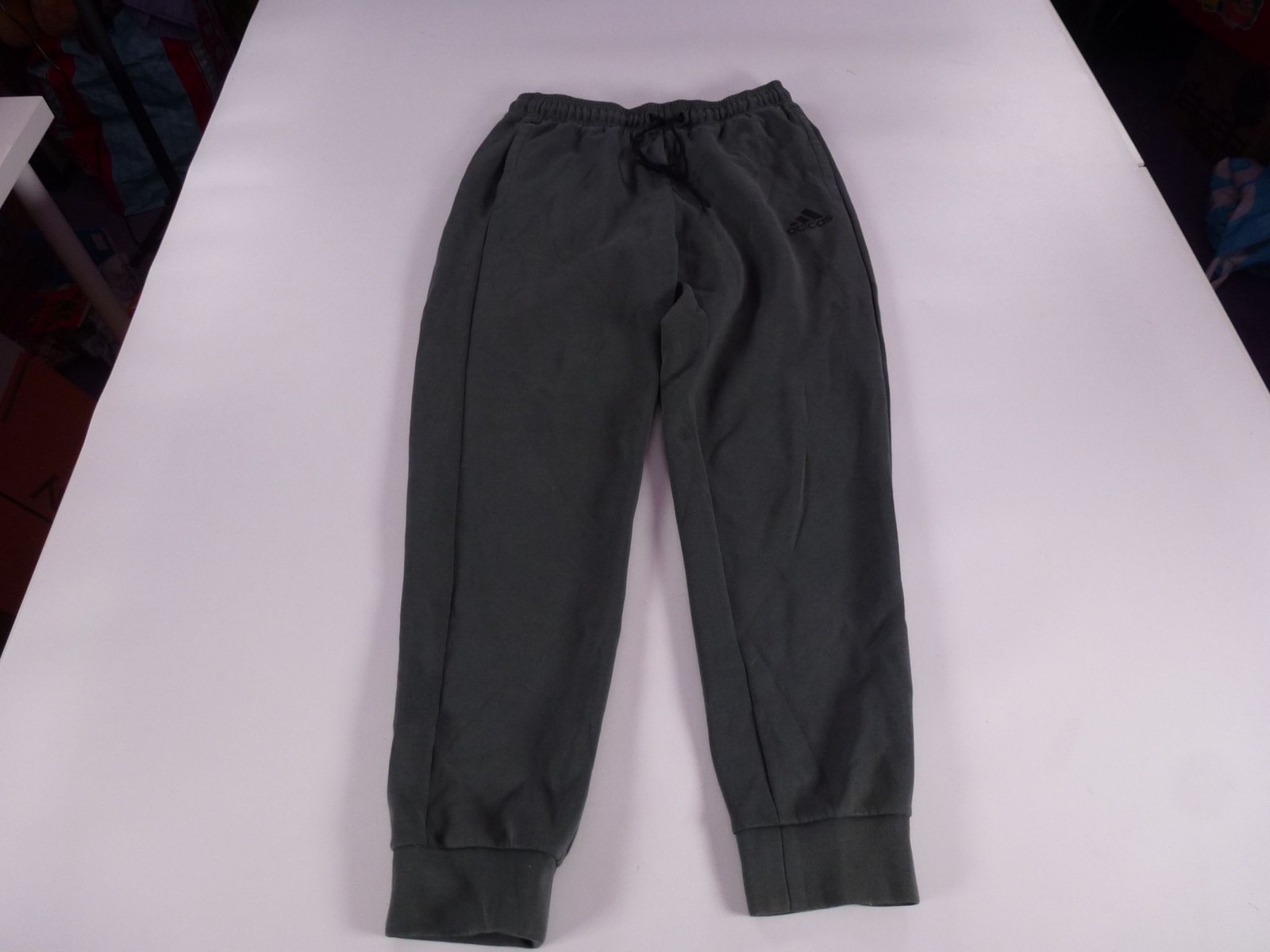 Adidas Joggers Mens M Dark Grey Drawstring Cuffed Sweatpants Training Athleisure