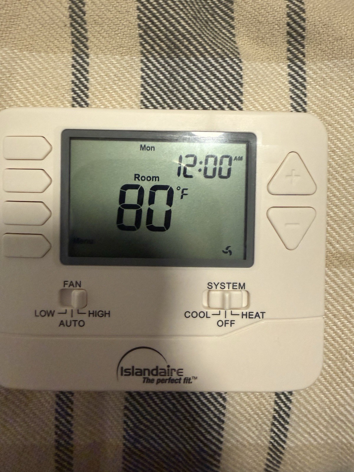 Programmable Wireless Islandaire Thermostat With A Reciever