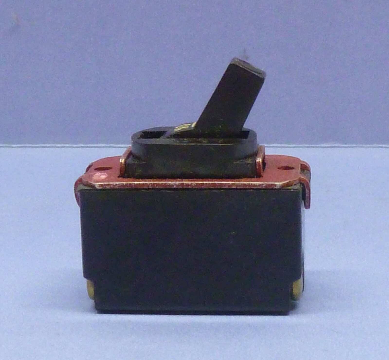 Vintage Despard Interchangeable Toggle Light Switch Single-Pole ON/OFF Brown 20A