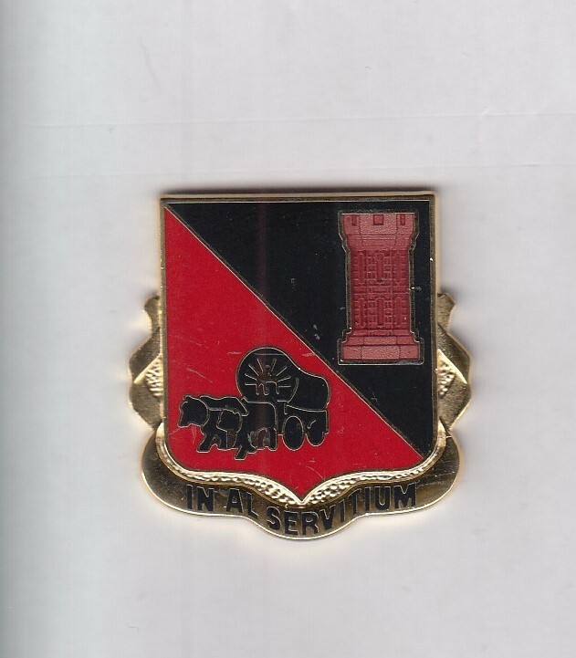 US Army 128th Engineer Battalion crest DUI badge c/b V-21