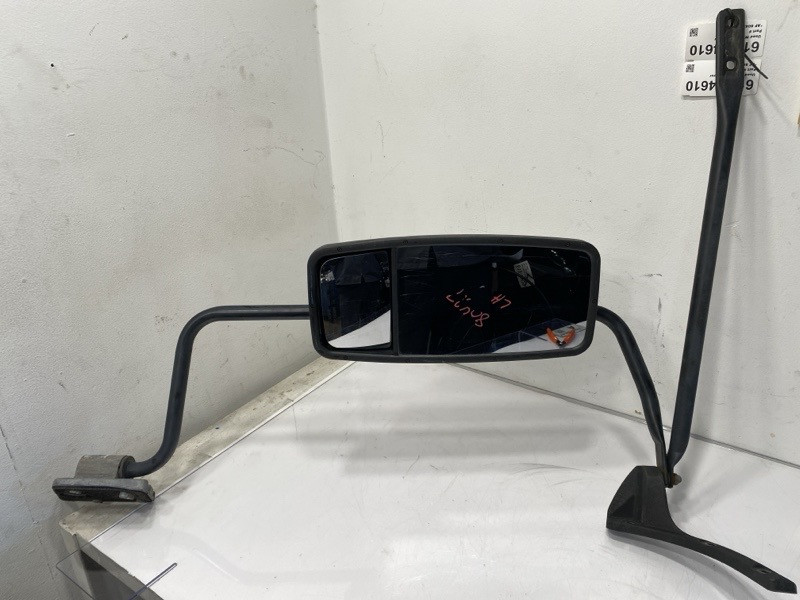 2014 GMC W3500 Mirror (613-14610)